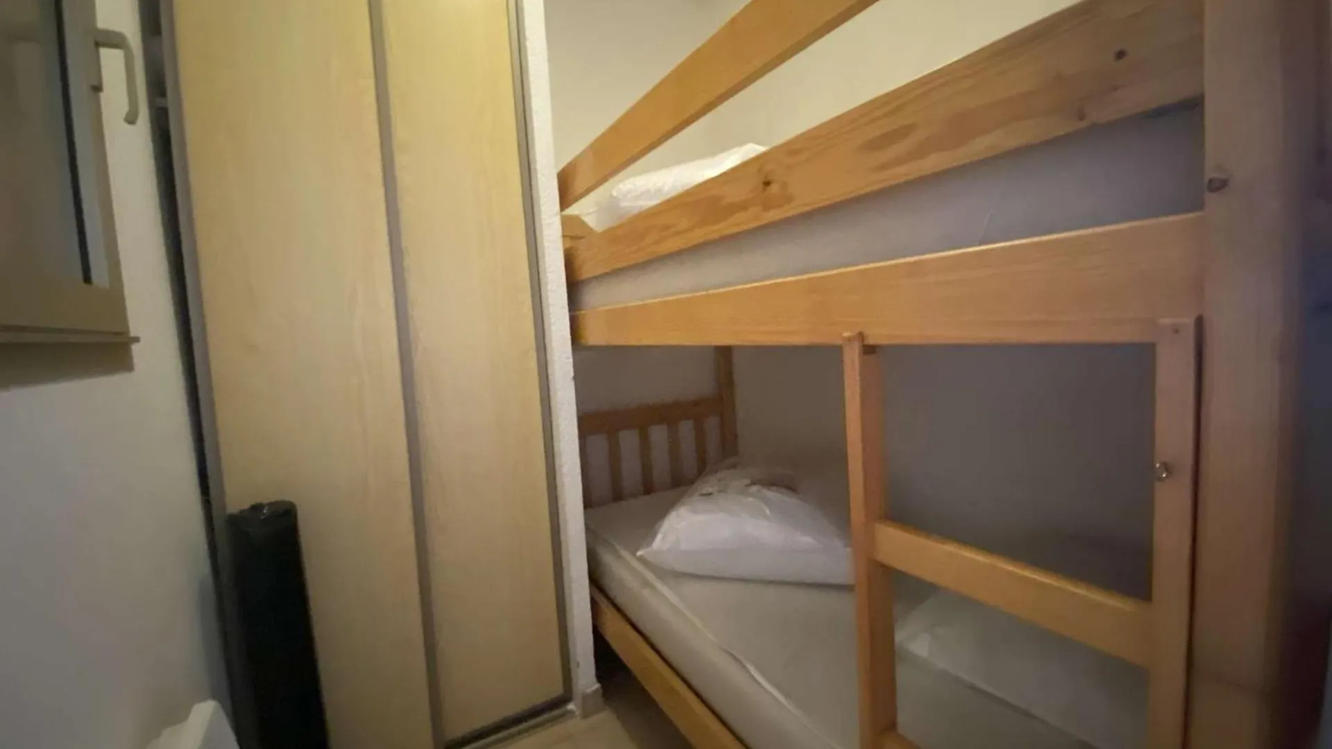 Apartment Studio Cabine Avec Balcon, Piscine Et Parking - Sainte Maxime - Fr-1-226-509
